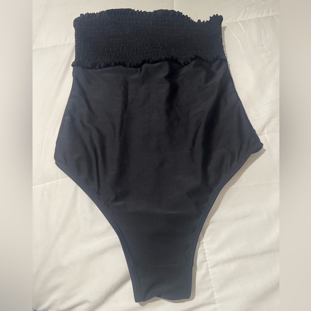 NWOT- Go Coco strapless one piece swimsuit.